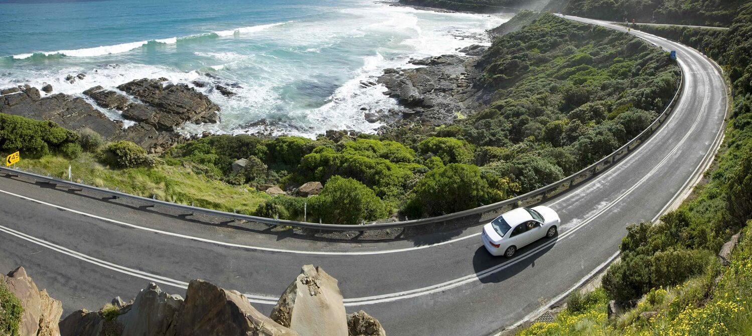 Who built the Great Ocean Road?