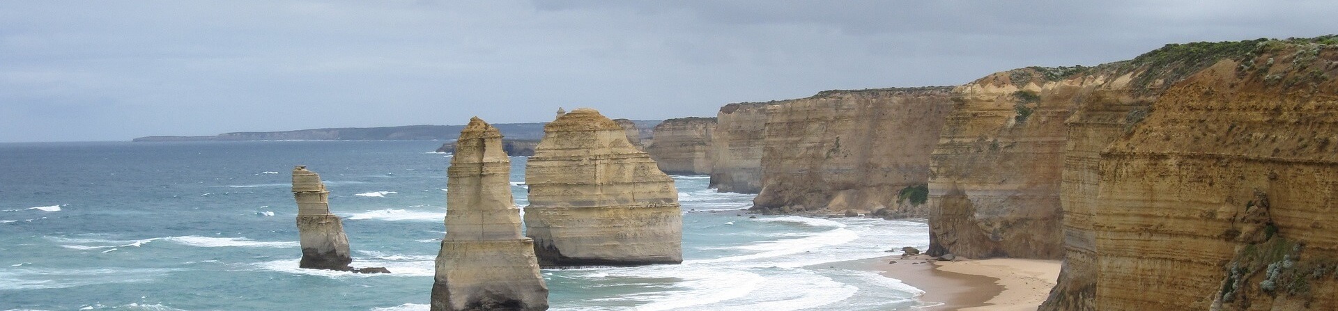 What is the weather like on the Great Ocean Road?