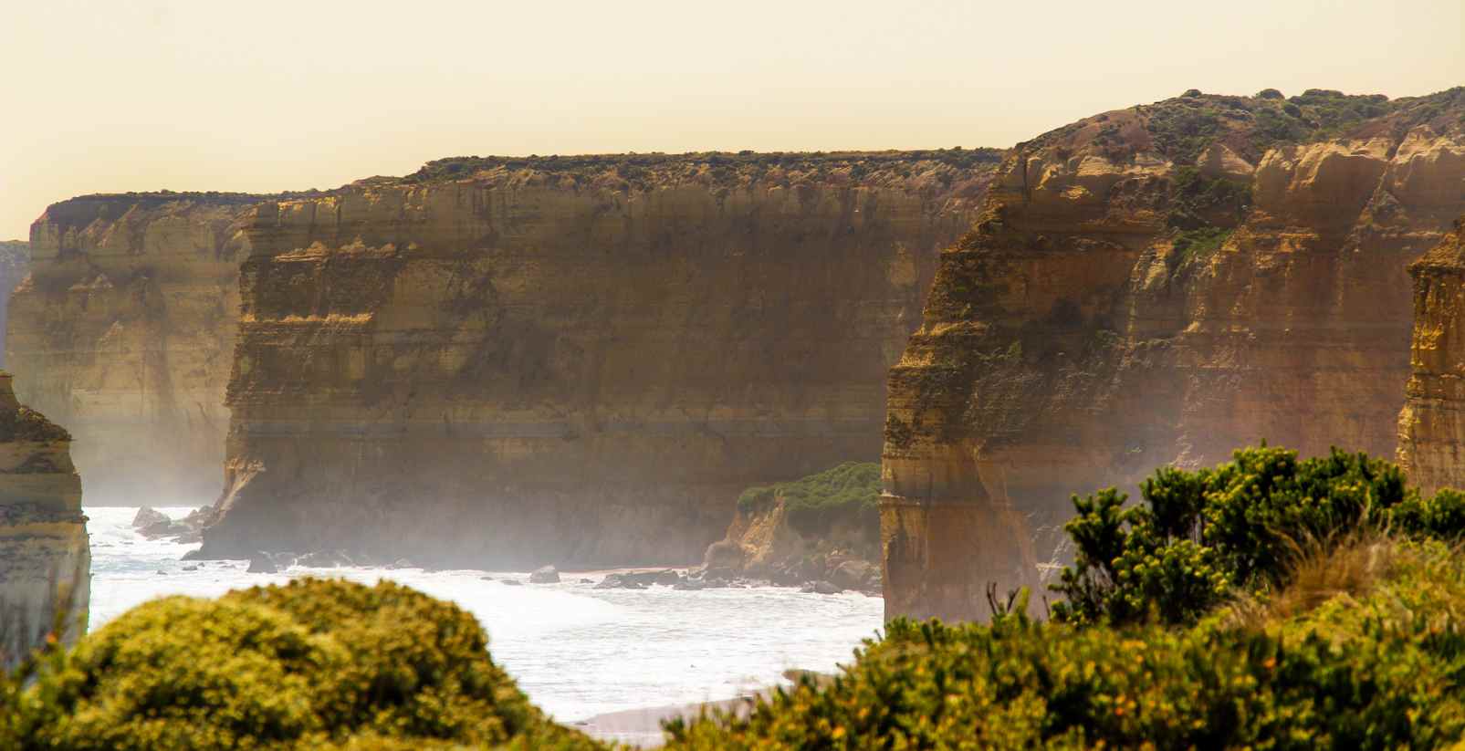 Ruggered cliffs along the Great Ocean Road